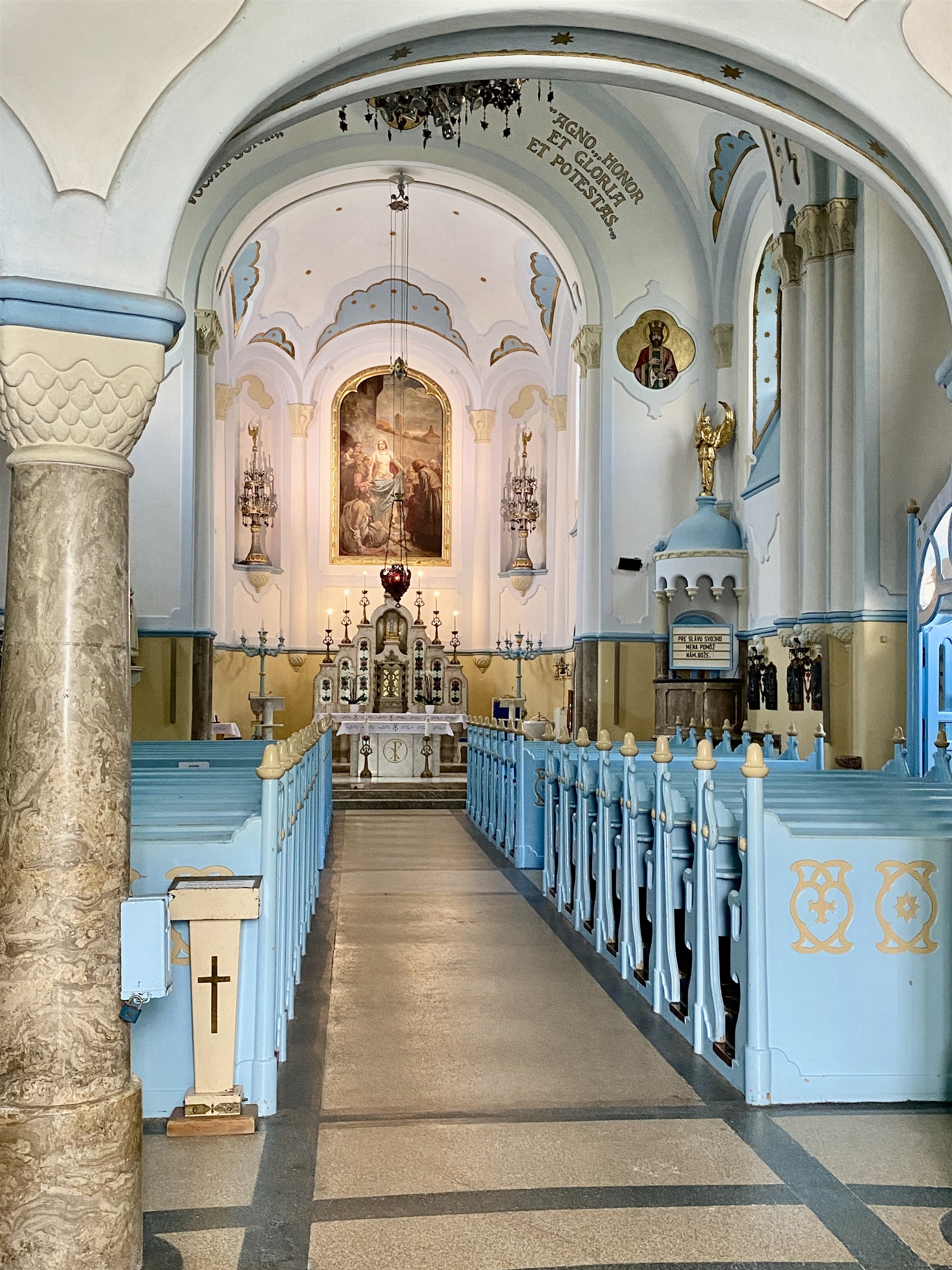 Interieur van de Blue Church, Bratislava