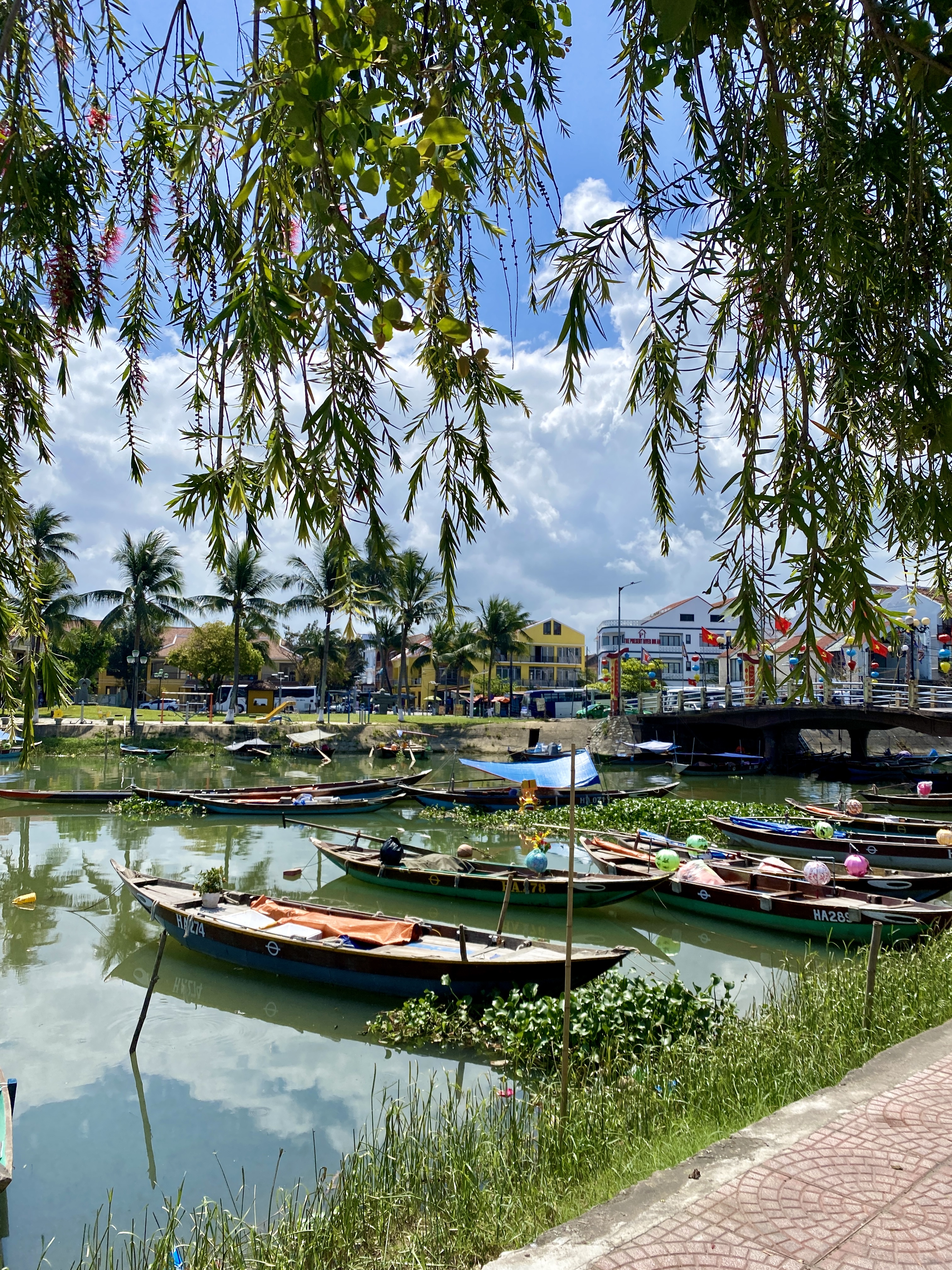 Boten op de Thu Bon-rivier in Hoi An