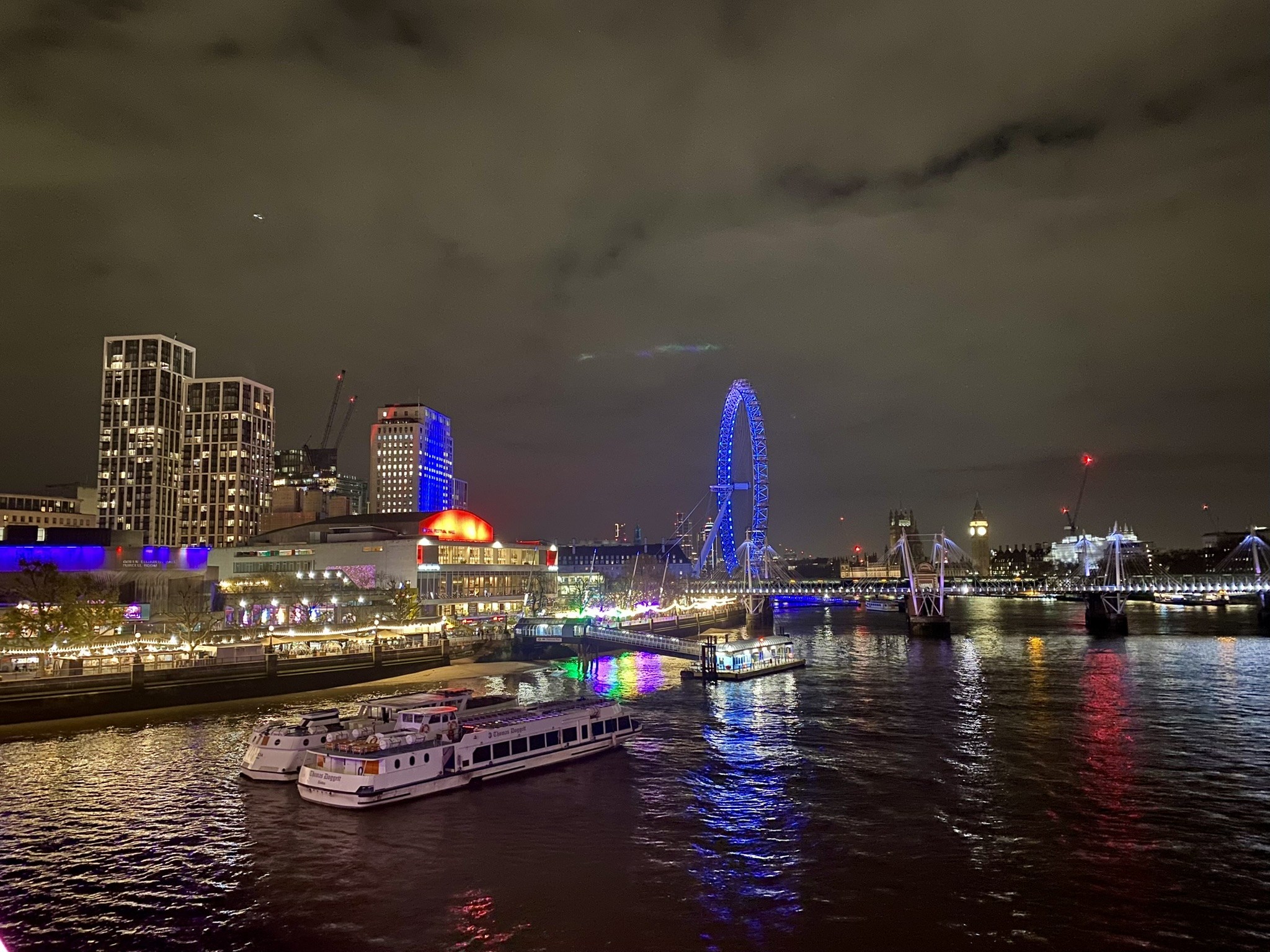 London Eye en Big Ben bij nacht, Londen