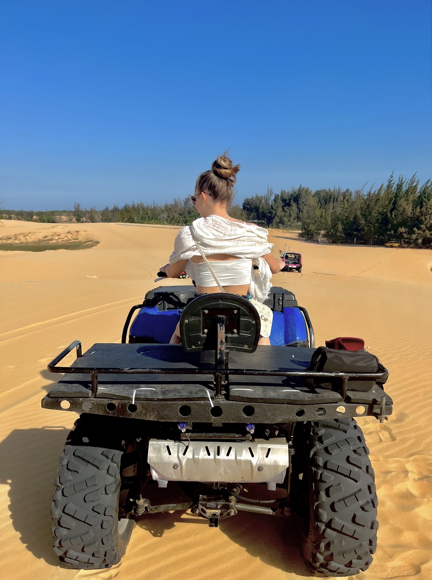Quadtour door de witte zandduinen van Mui Ne