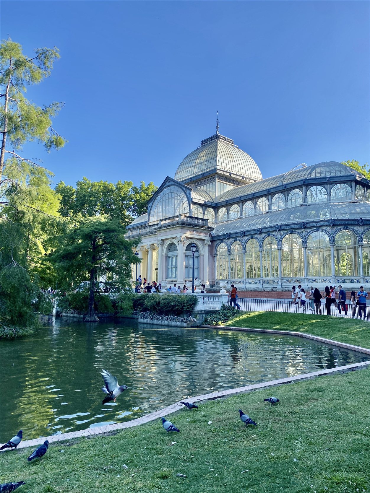 Palacio de Cristal, een glazen paviljoen in El Retiro Park
